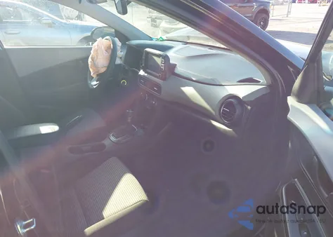 2018 Hyundai Kona Se from USA, damaged, VIN KM8K12AA2JU069304